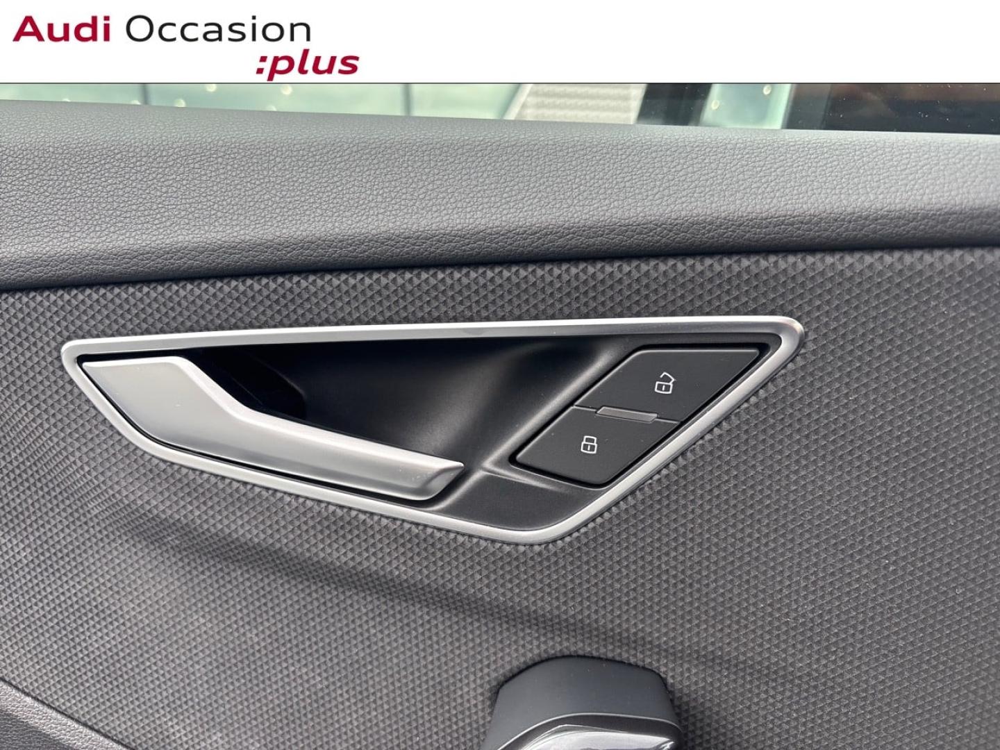 Voitures occasions Audi Q2 S line Plus Mougins