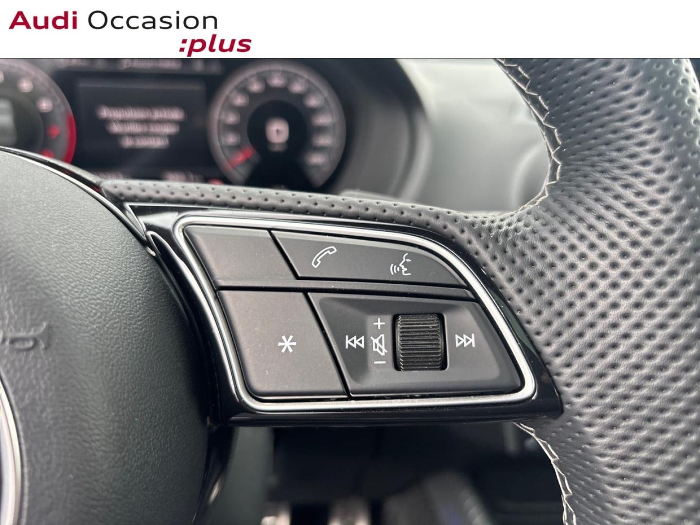 Voitures occasions Audi Q2 S line Plus Mougins