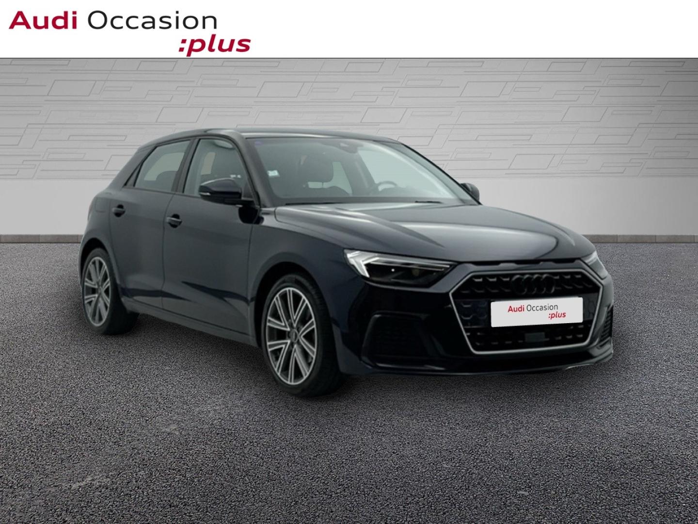 Voitures occasions Audi A1 Sportback Design luxe Rezé