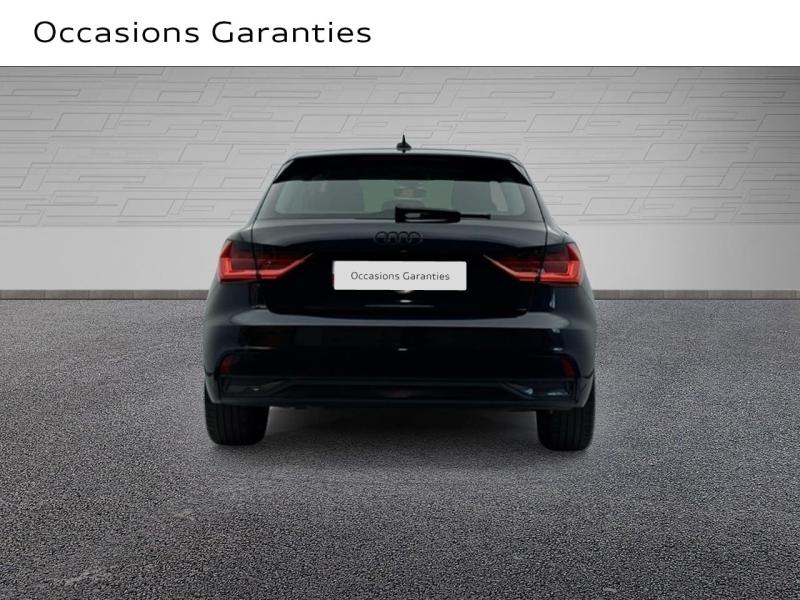 Voitures occasions Audi A1 Sportback Design luxe Rezé
