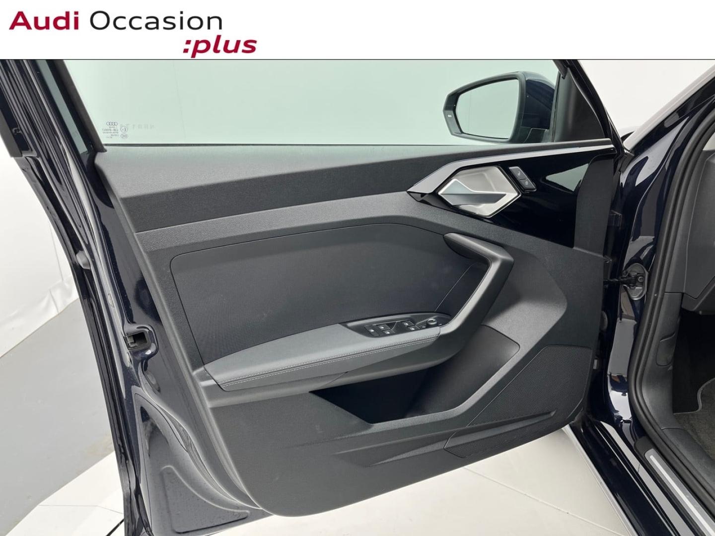 Voitures occasions Audi A1 Sportback Design luxe Rezé