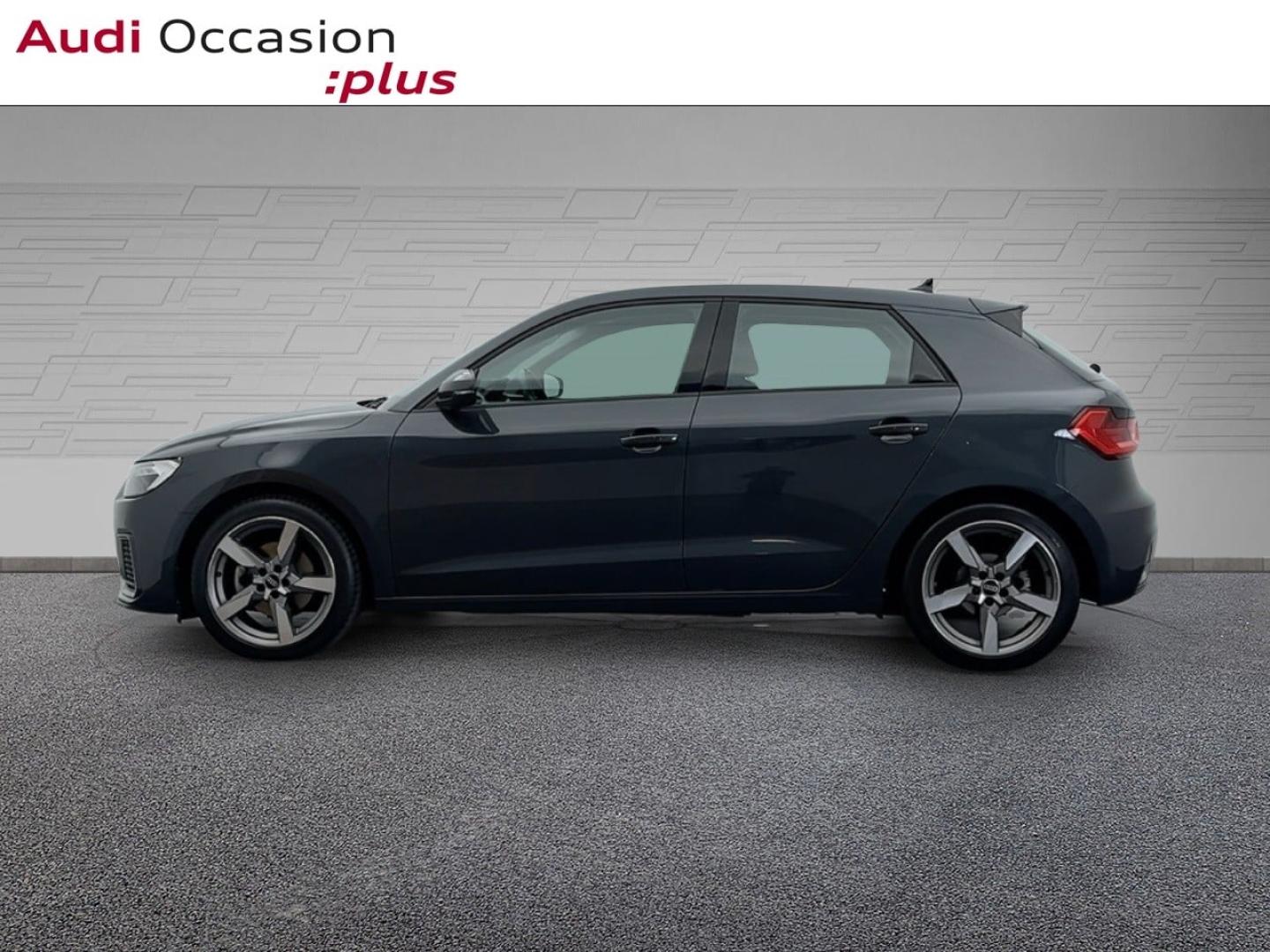 Voitures occasions Audi A1 Sportback Design luxe Rezé