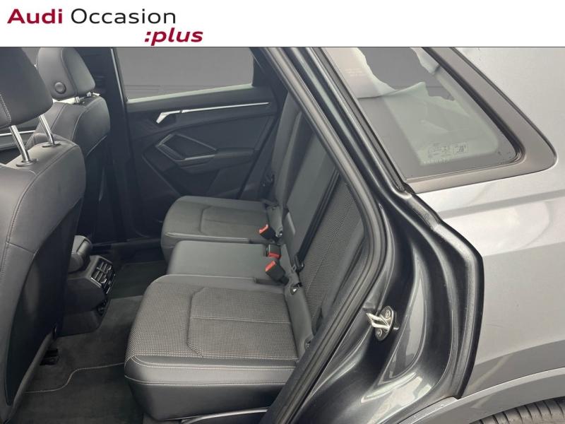 Voitures occasions Audi Q3 S line Rezé