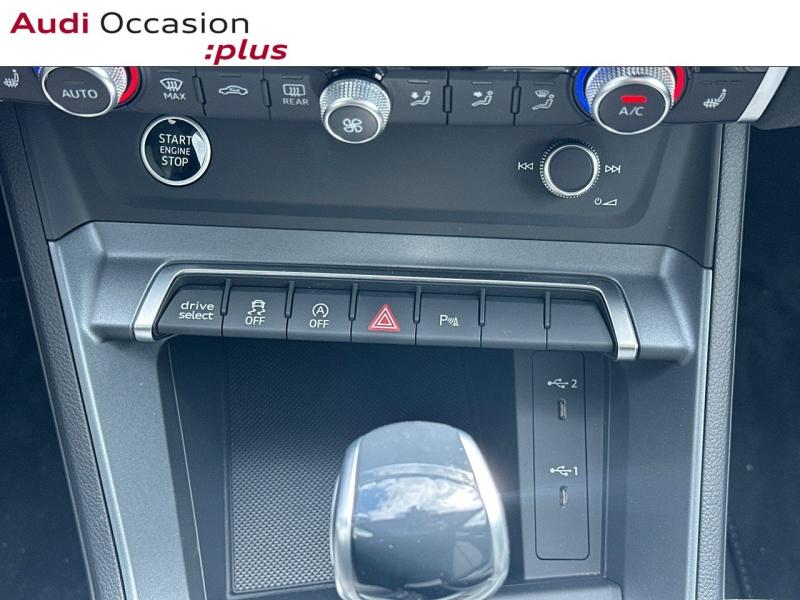 Voitures occasions Audi Q3 S line Rezé