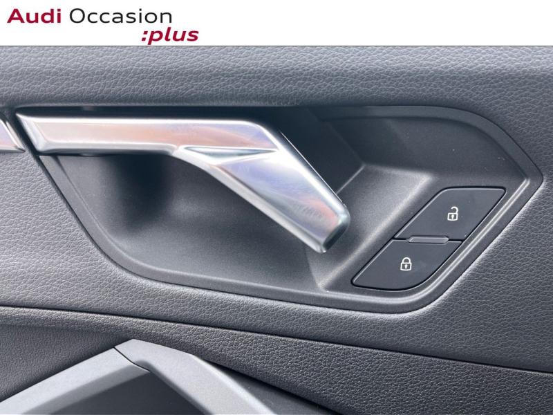 Voitures occasions Audi Q3 S line Rezé