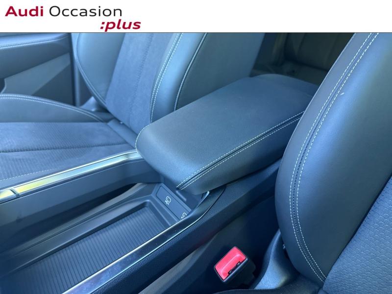 Voitures occasions Audi Q8 E-TRON S Line Rezé