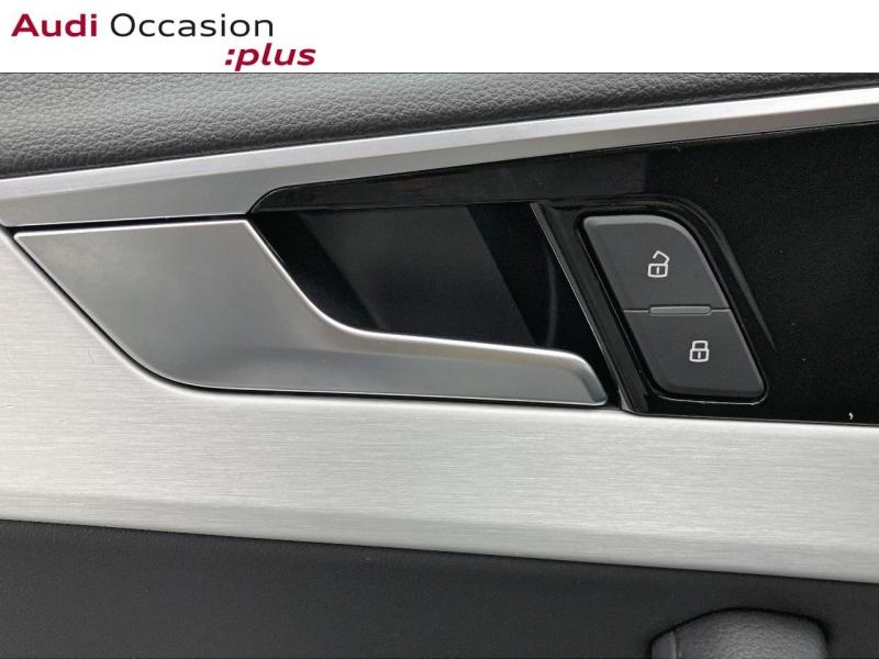 Voitures occasions Audi A4 Avant S line Rezé