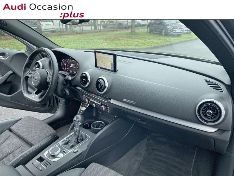 Voitures occasions Audi A3 Sportback S line Rezé