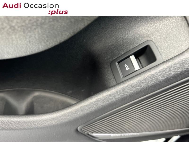 Voitures occasions Audi A4 Avant S line Rezé