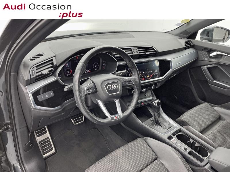 Voitures occasions Audi Q3 S line Rezé