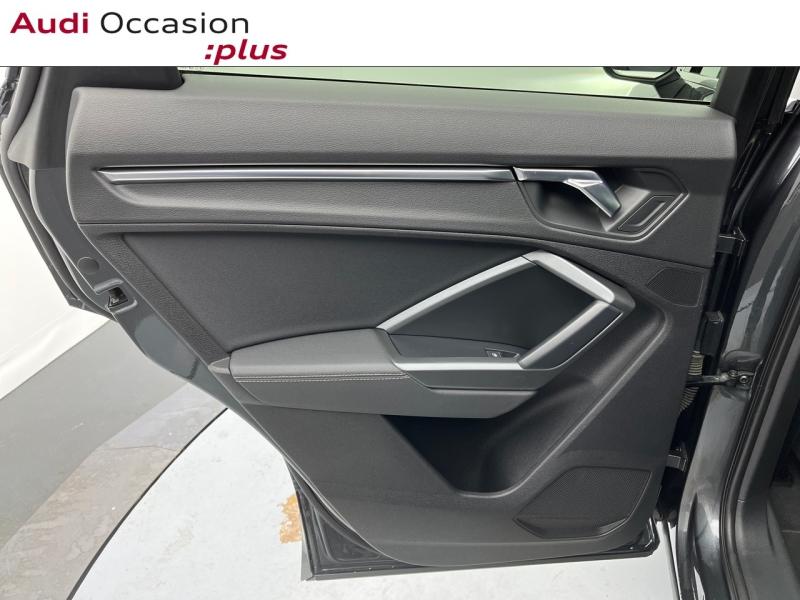 Voitures occasions Audi Q3 S line Orvault
