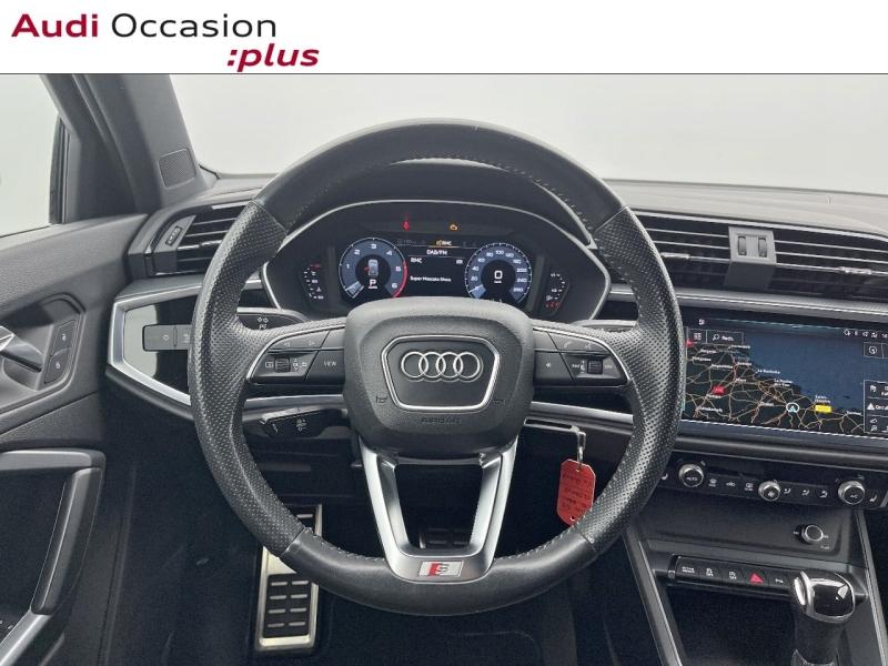 Voitures occasions Audi Q3 S line Rezé