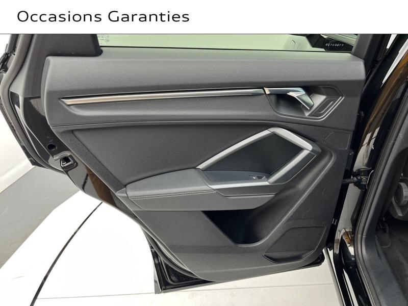 Voitures occasions Audi Q3 S line Rezé