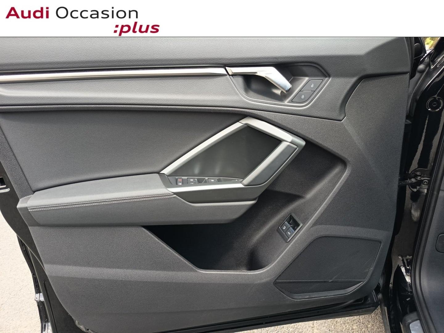 Voitures occasions Audi Q3 S line Laxou
