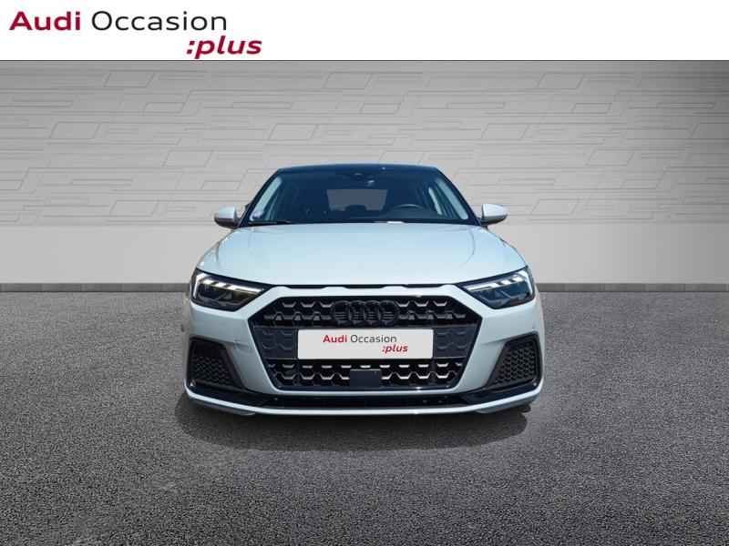 Voitures occasions Audi A1 Sportback Design luxe Laxou