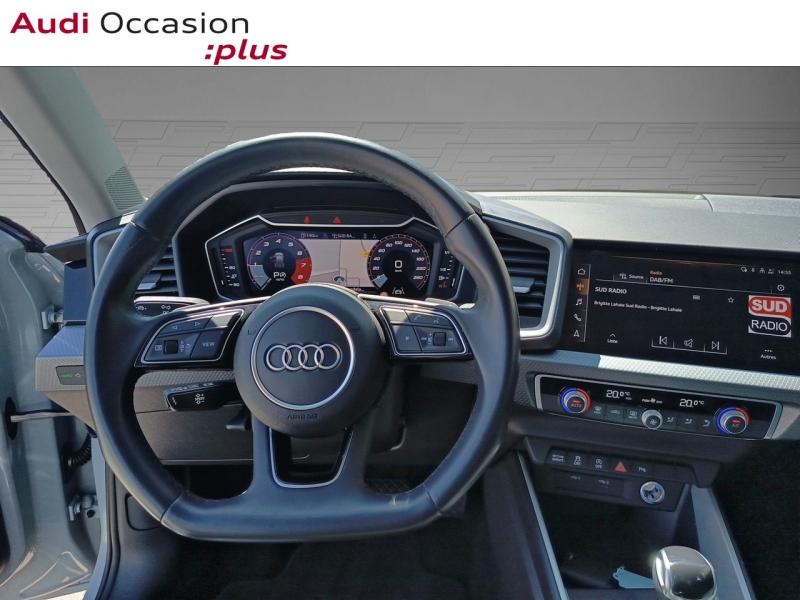 Voitures occasions Audi A1 Sportback Design luxe Laxou