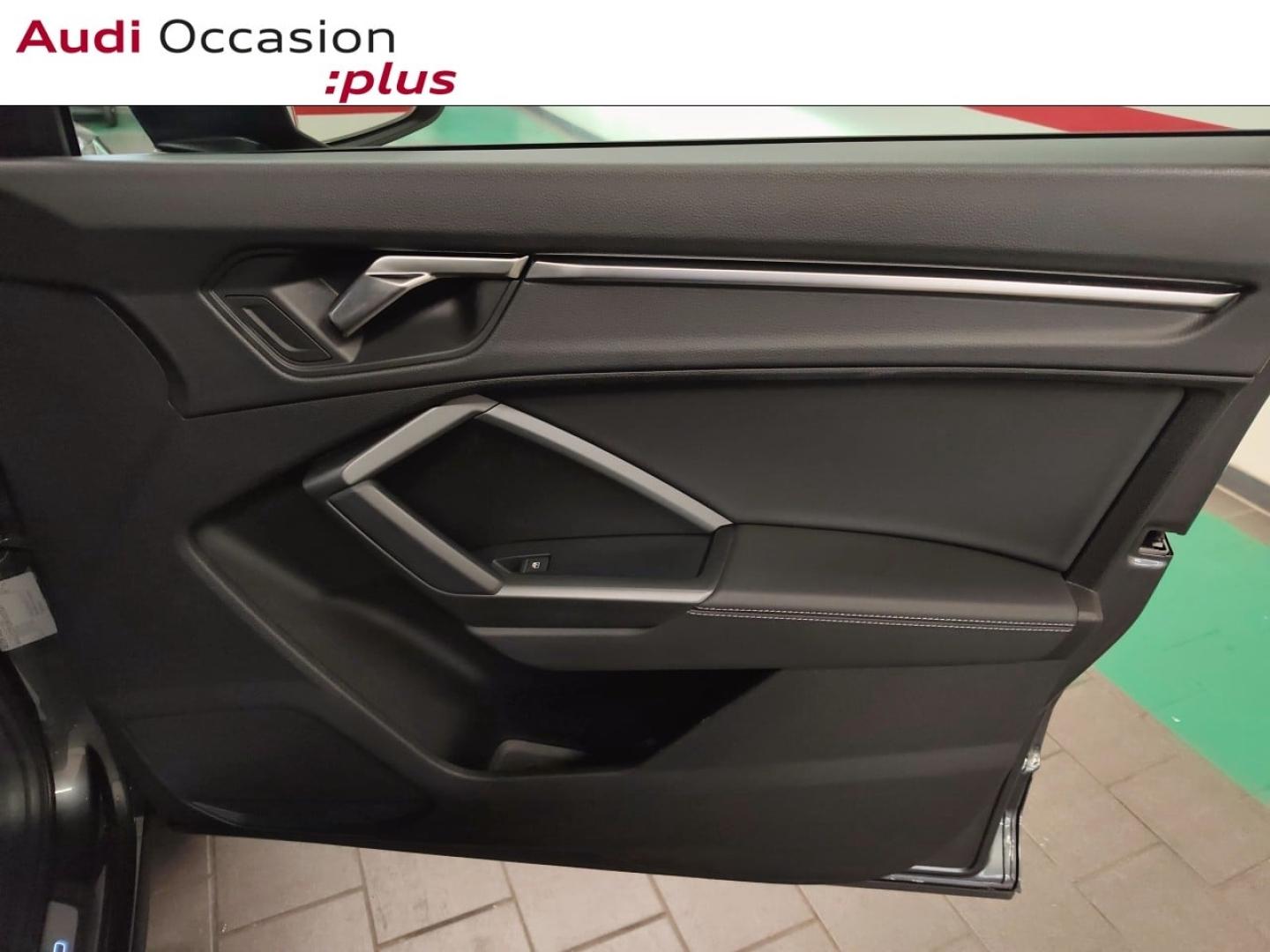 Voitures occasions Audi Q3 S line Laxou