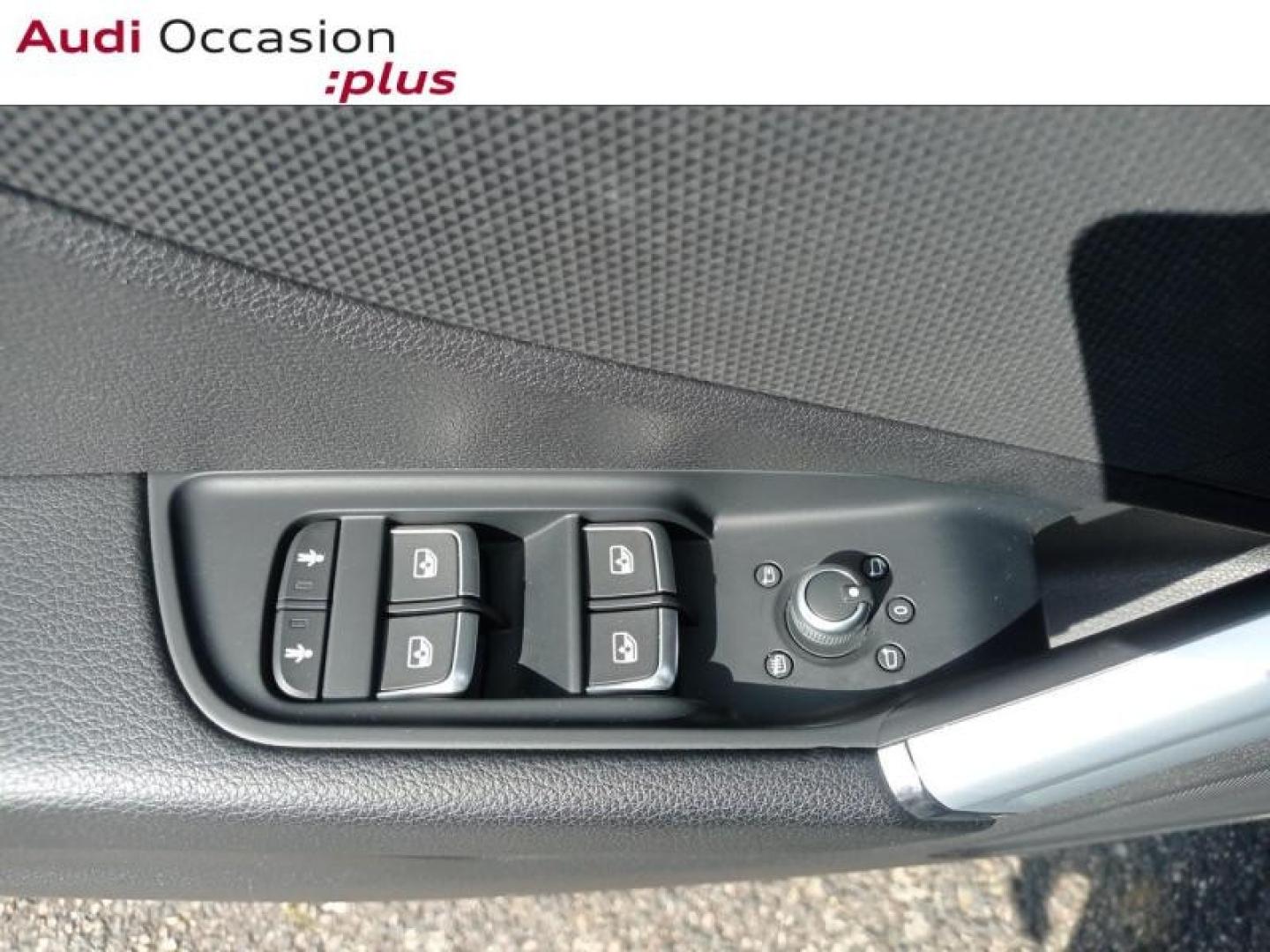 Voitures occasions Audi Q2 S line Laxou