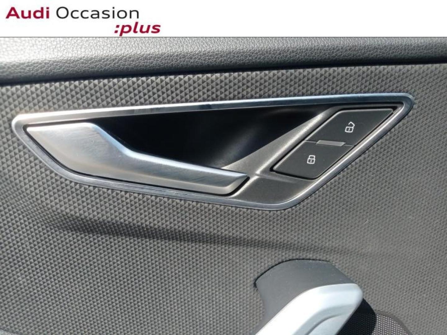Voitures occasions Audi Q2 S line Laxou