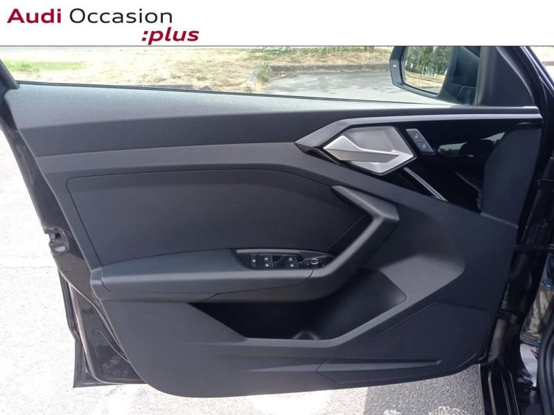 Voitures occasions Audi A1 Sportback Design luxe Laxou