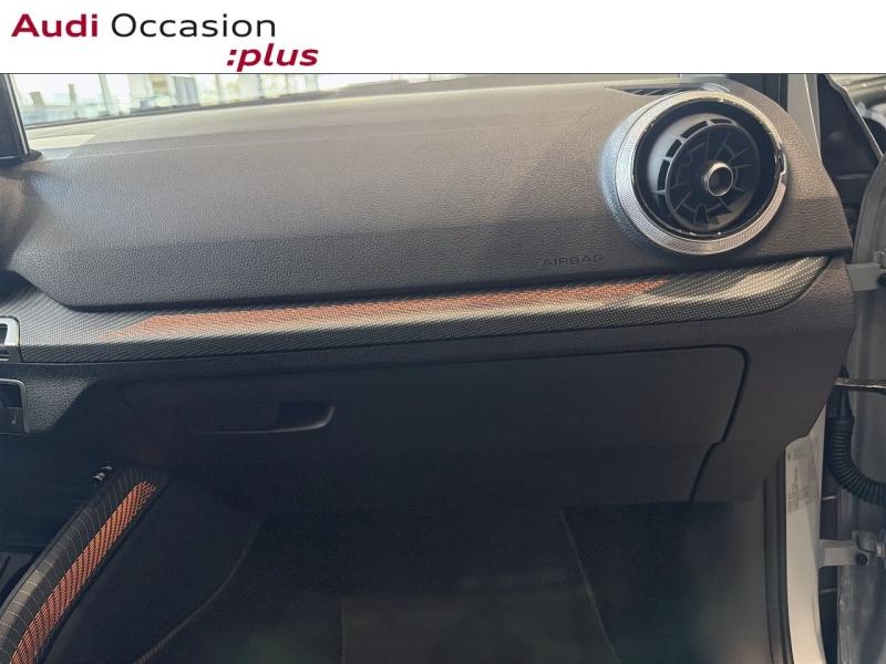 Voitures occasions Audi Q2 S line Laxou