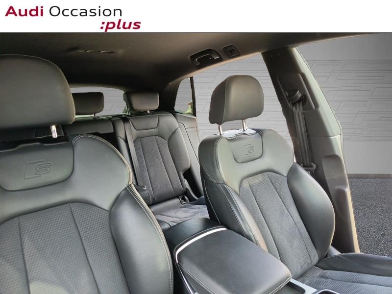 Voitures occasions Audi Q8 S line Laxou