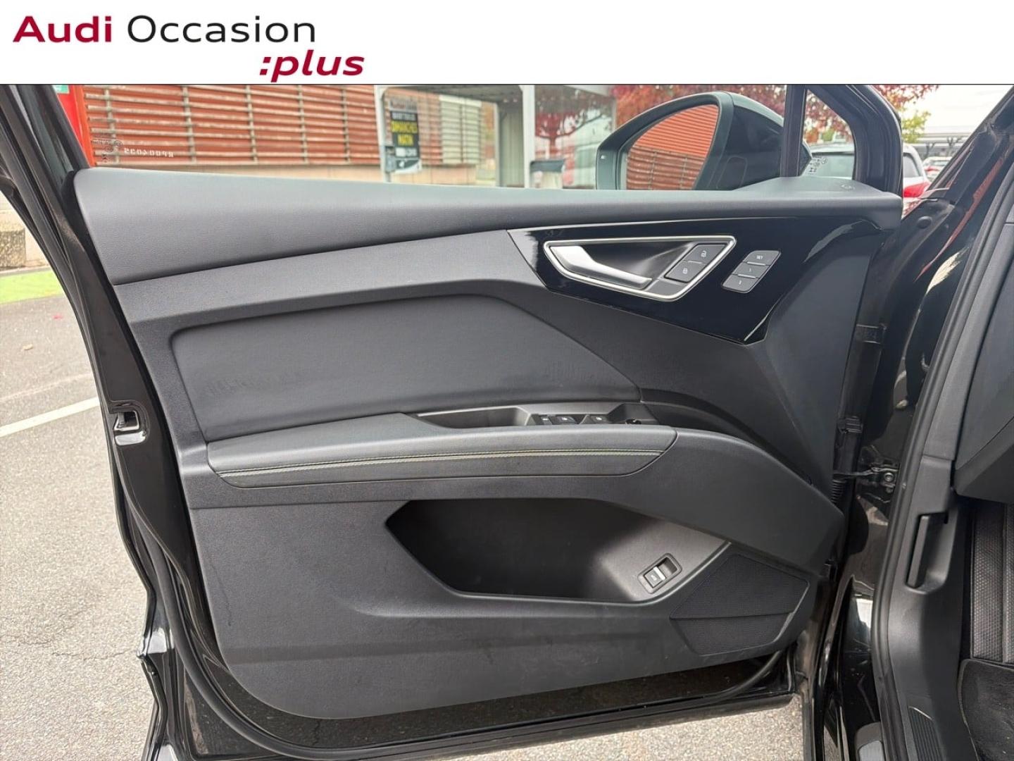 Voitures occasions Audi Q4 e-tron Avus Laxou