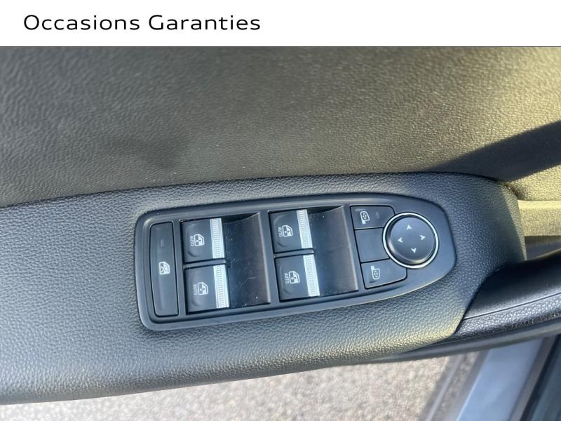 Voitures occasions RENAULT CAPTUR Techno Thionville