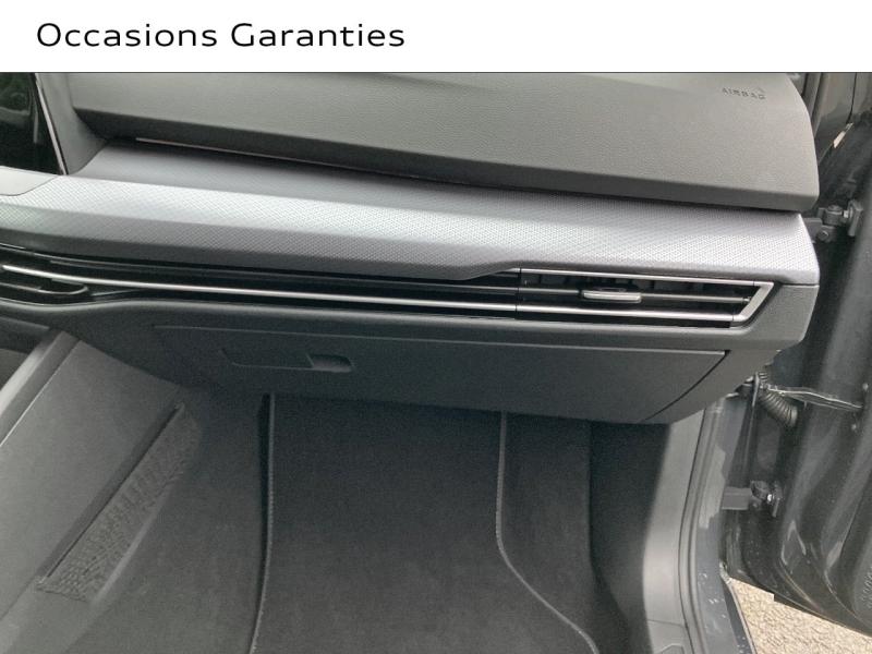 Voitures occasions VOLKSWAGEN GOLF Active Thionville