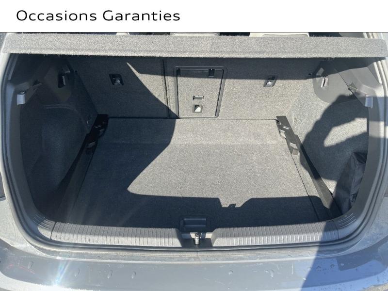 Voitures occasions VOLKSWAGEN GOLF R-Line Thionville