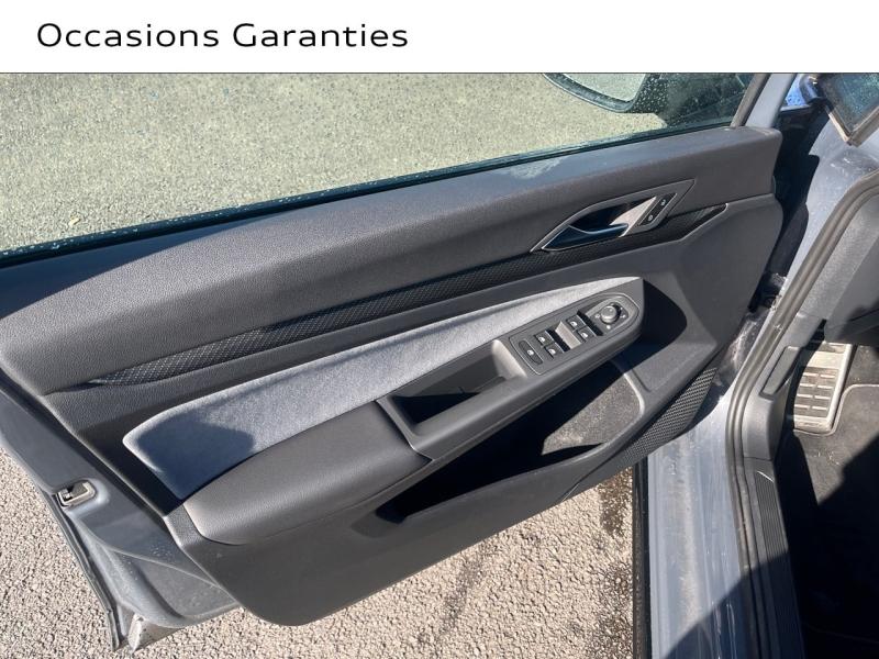 Voitures occasions VOLKSWAGEN GOLF R-Line Thionville