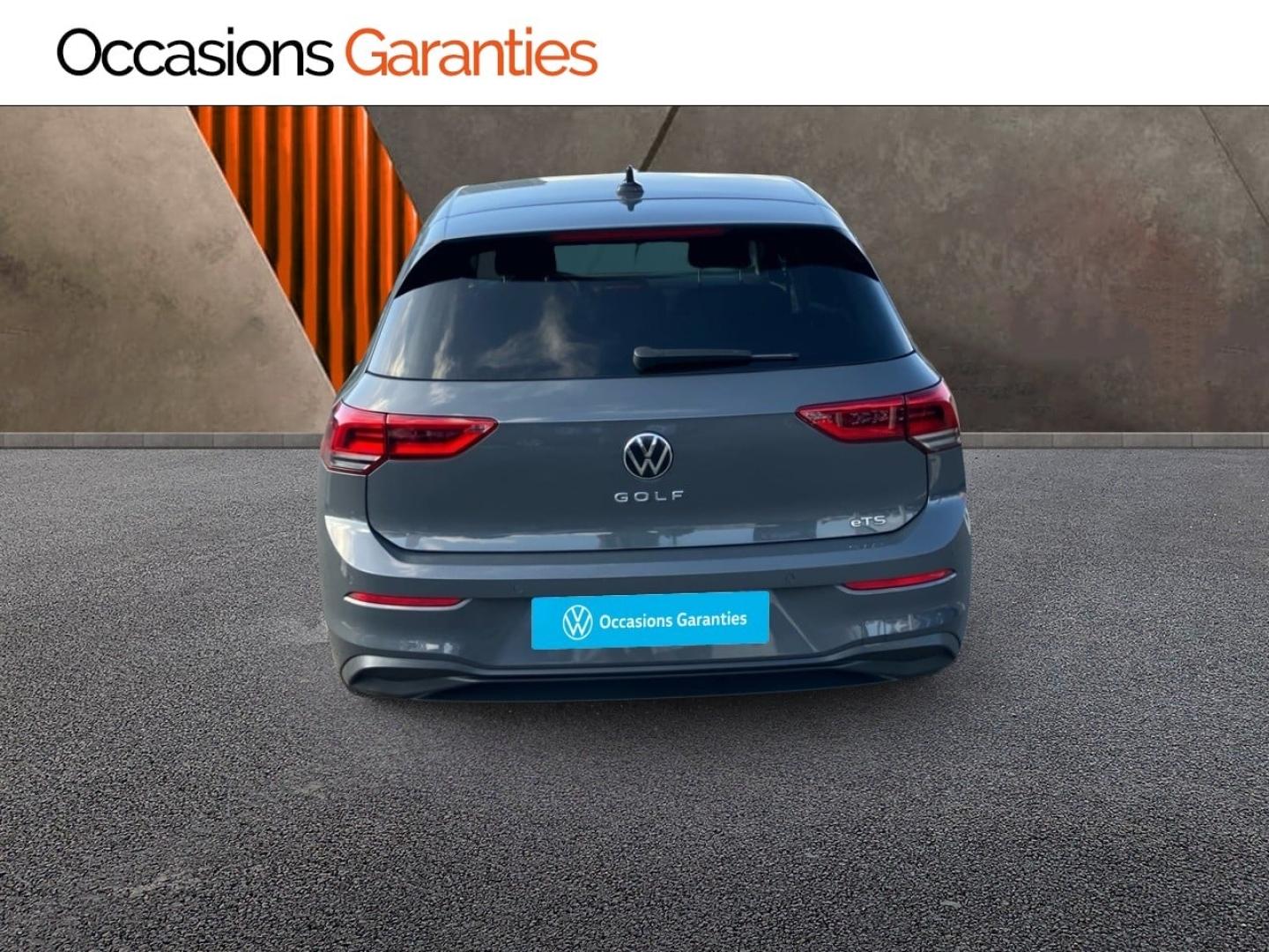 Voitures occasions VOLKSWAGEN GOLF Active Thionville
