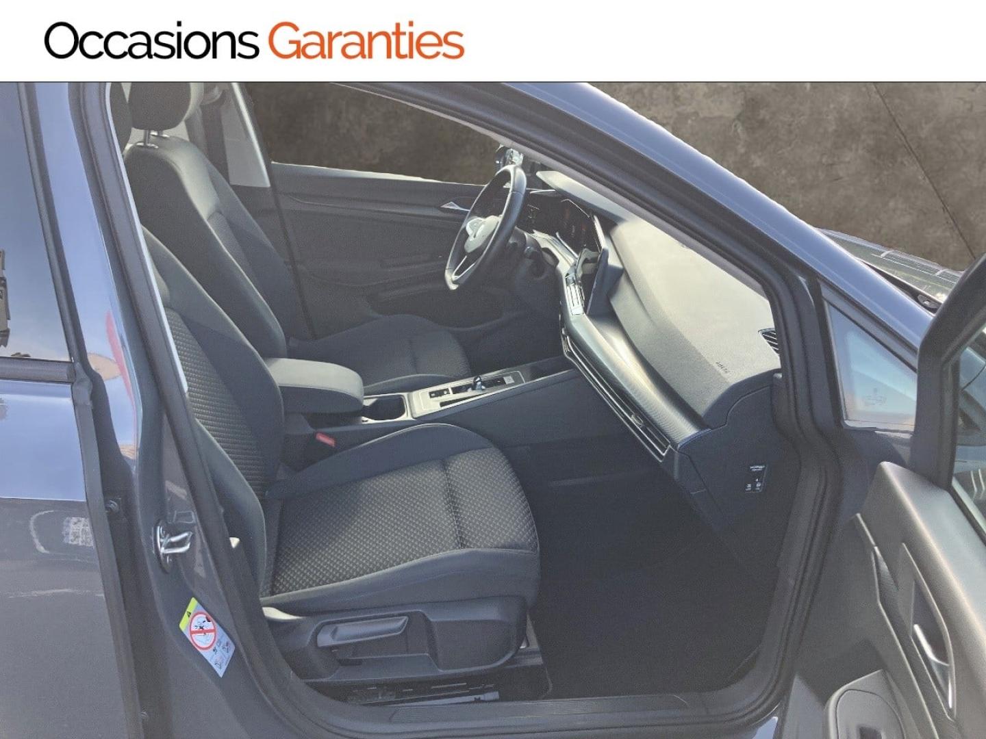 Voitures occasions VOLKSWAGEN GOLF Active Thionville