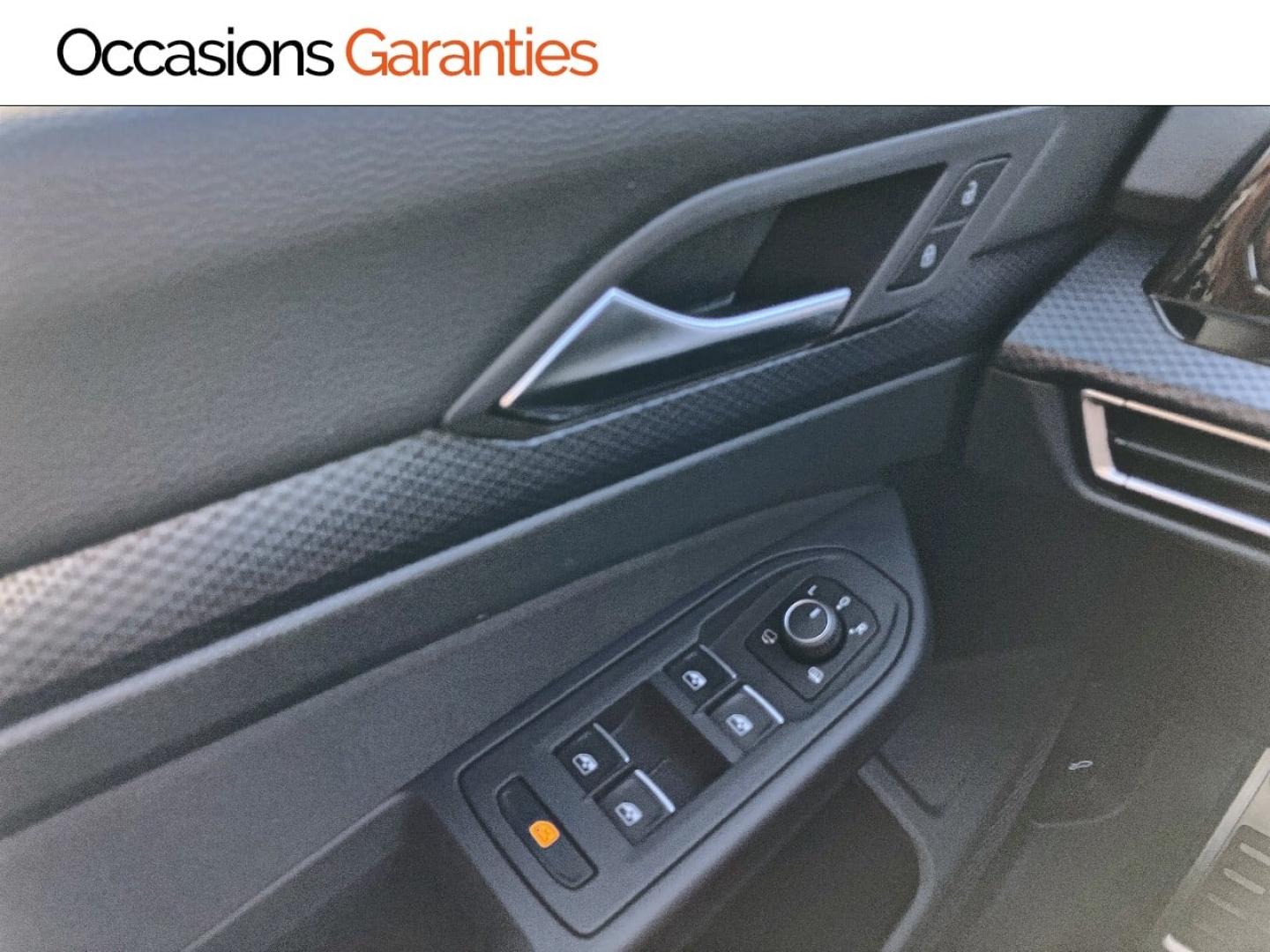 Voitures occasions VOLKSWAGEN GOLF Active Thionville
