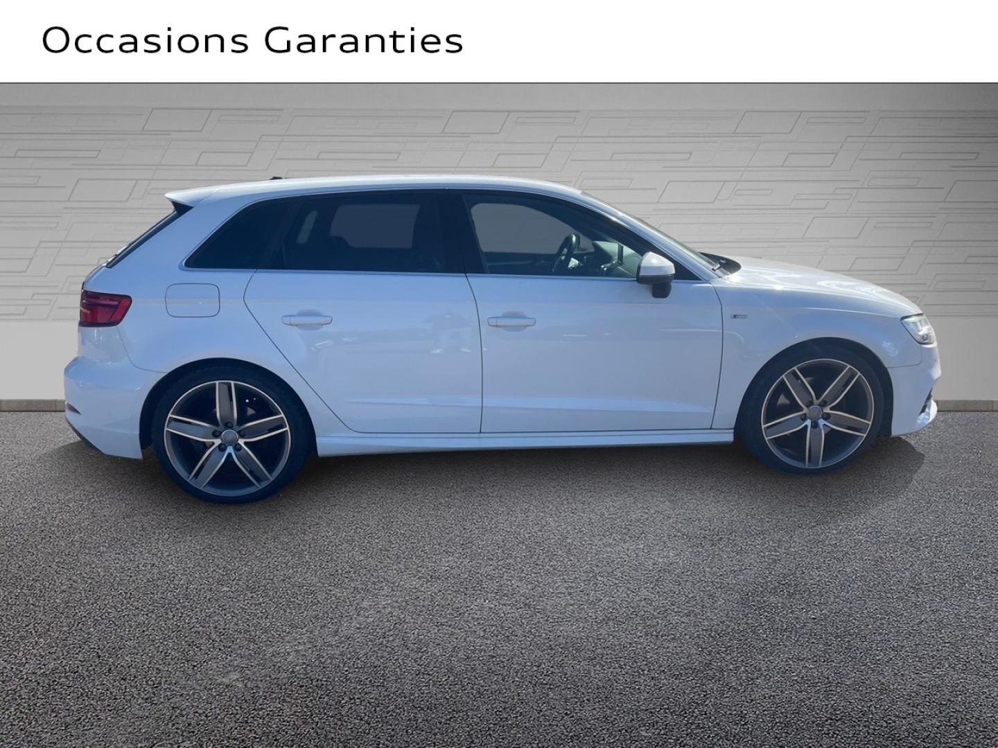 Voitures occasions Audi A3 Sportback Design luxe Augny