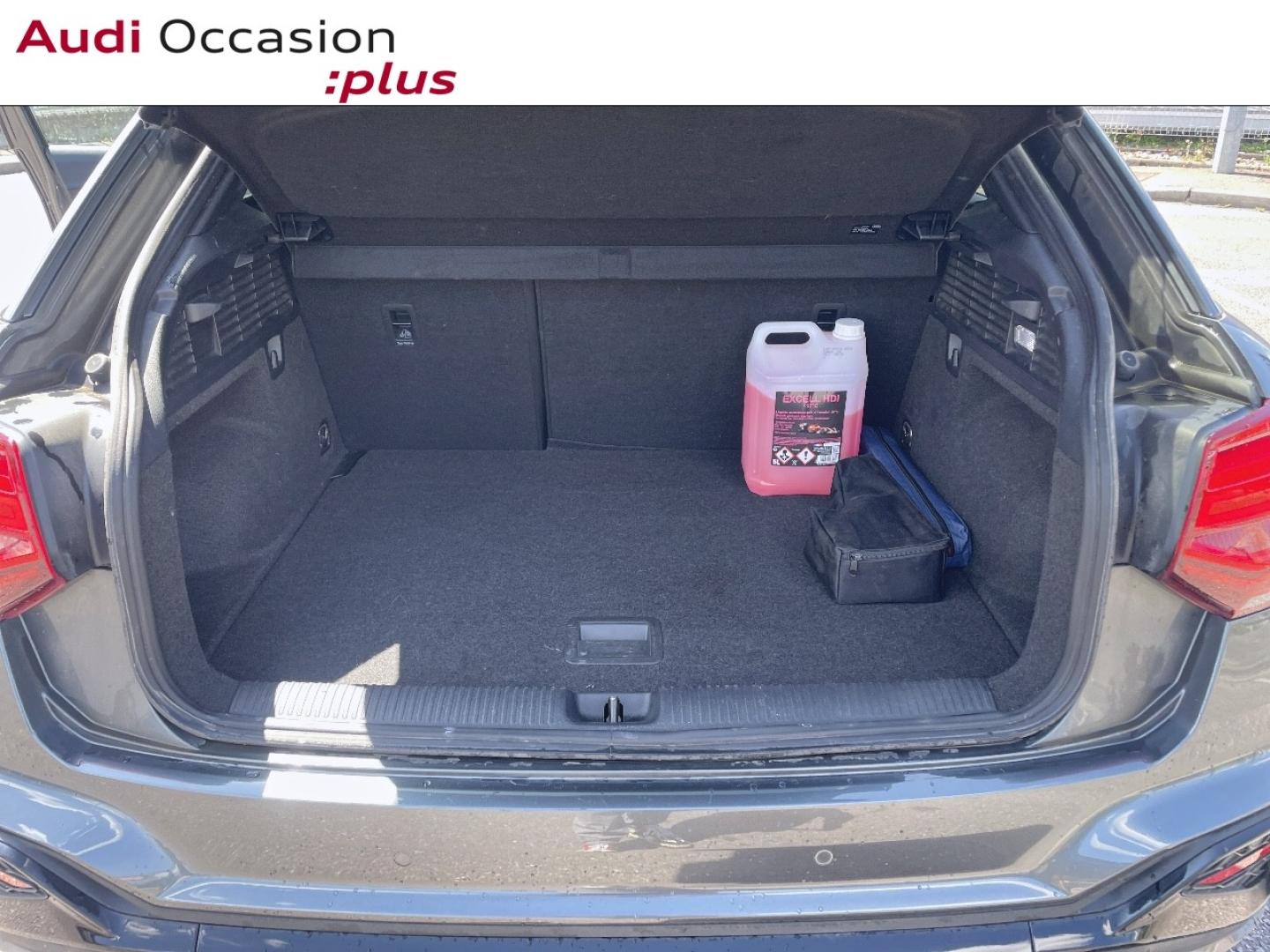 Voitures occasions Audi Q2 S line Augny
