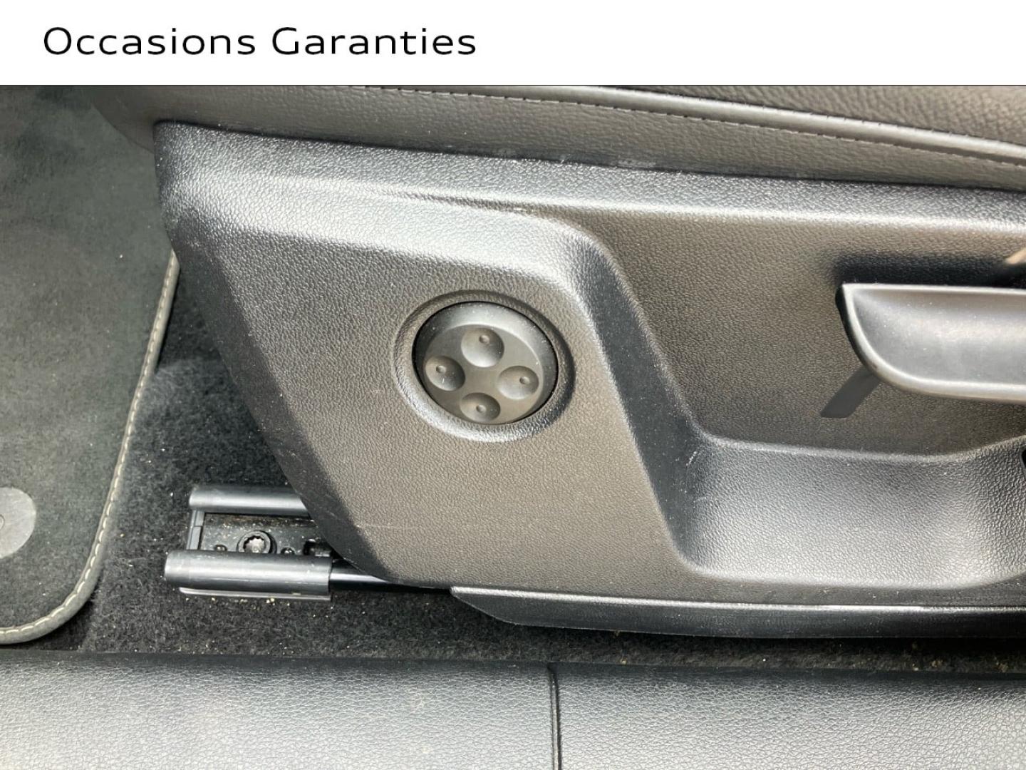 Voitures occasions Audi Q2 S line Augny