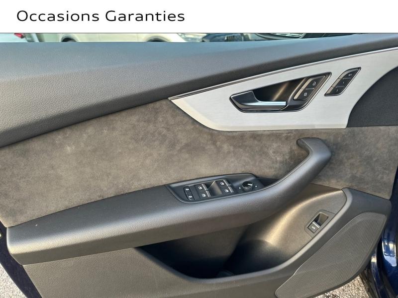 Voitures occasions Audi Q8 S line Augny