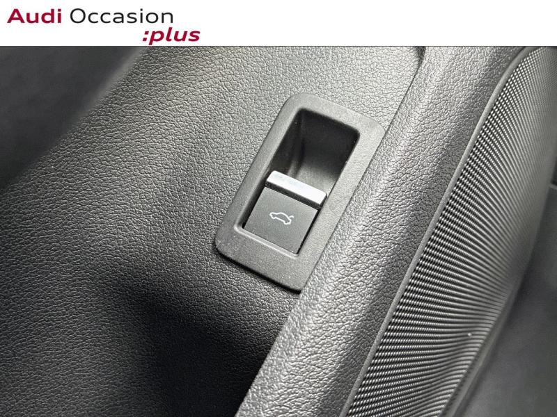 Voitures occasions Audi A4 Avant S line Augny