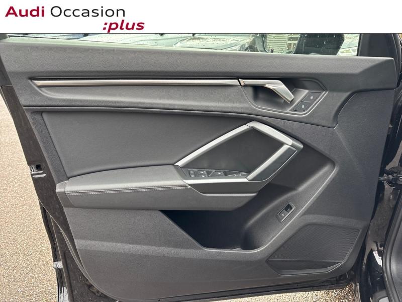 Voitures occasions Audi Q3 S line Augny