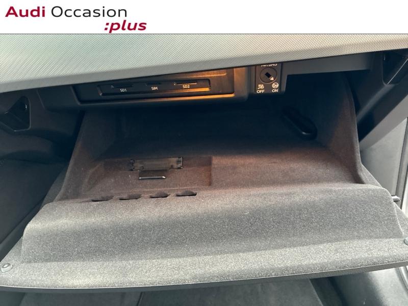 Voitures occasions Audi A4 Avant Design Luxe Augny