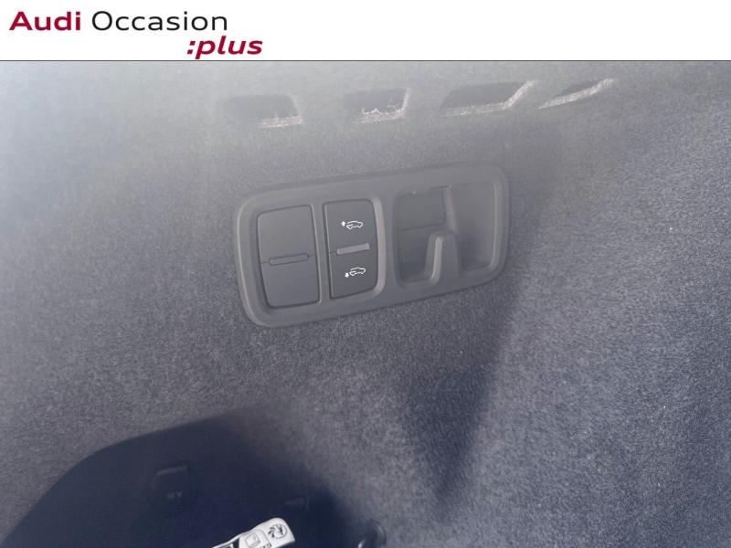 Voitures occasions Audi Q8 S line Augny