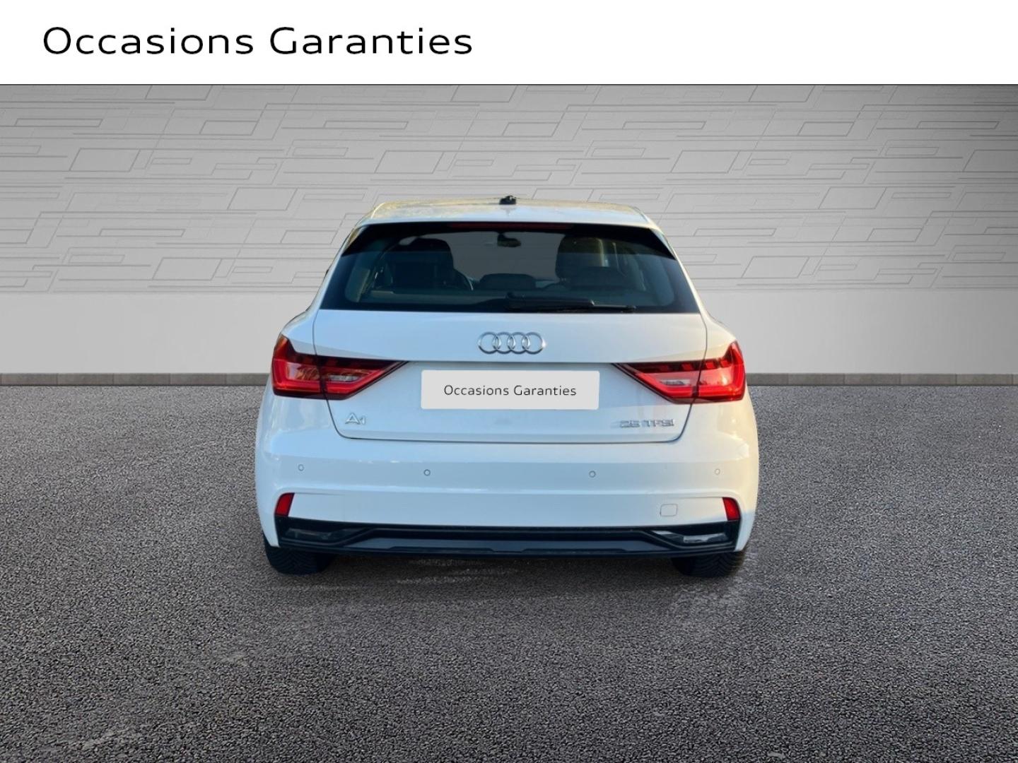 Voitures occasions Audi A1 Sportback Business line Augny