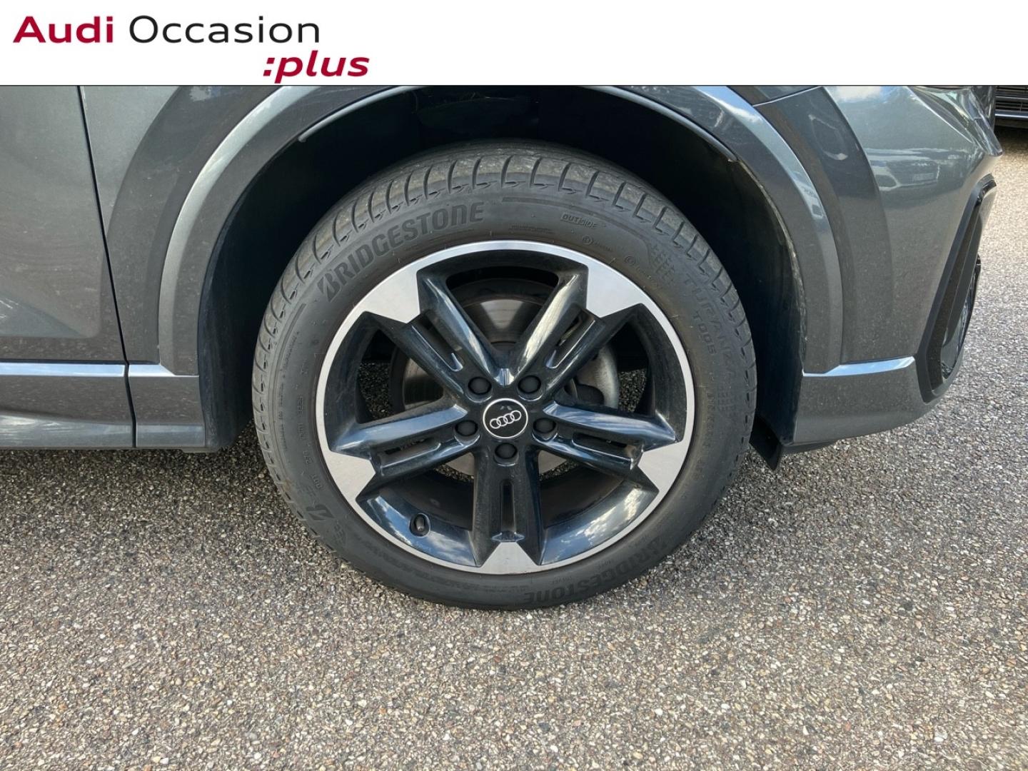 Voitures occasions Audi Q2 S line Augny