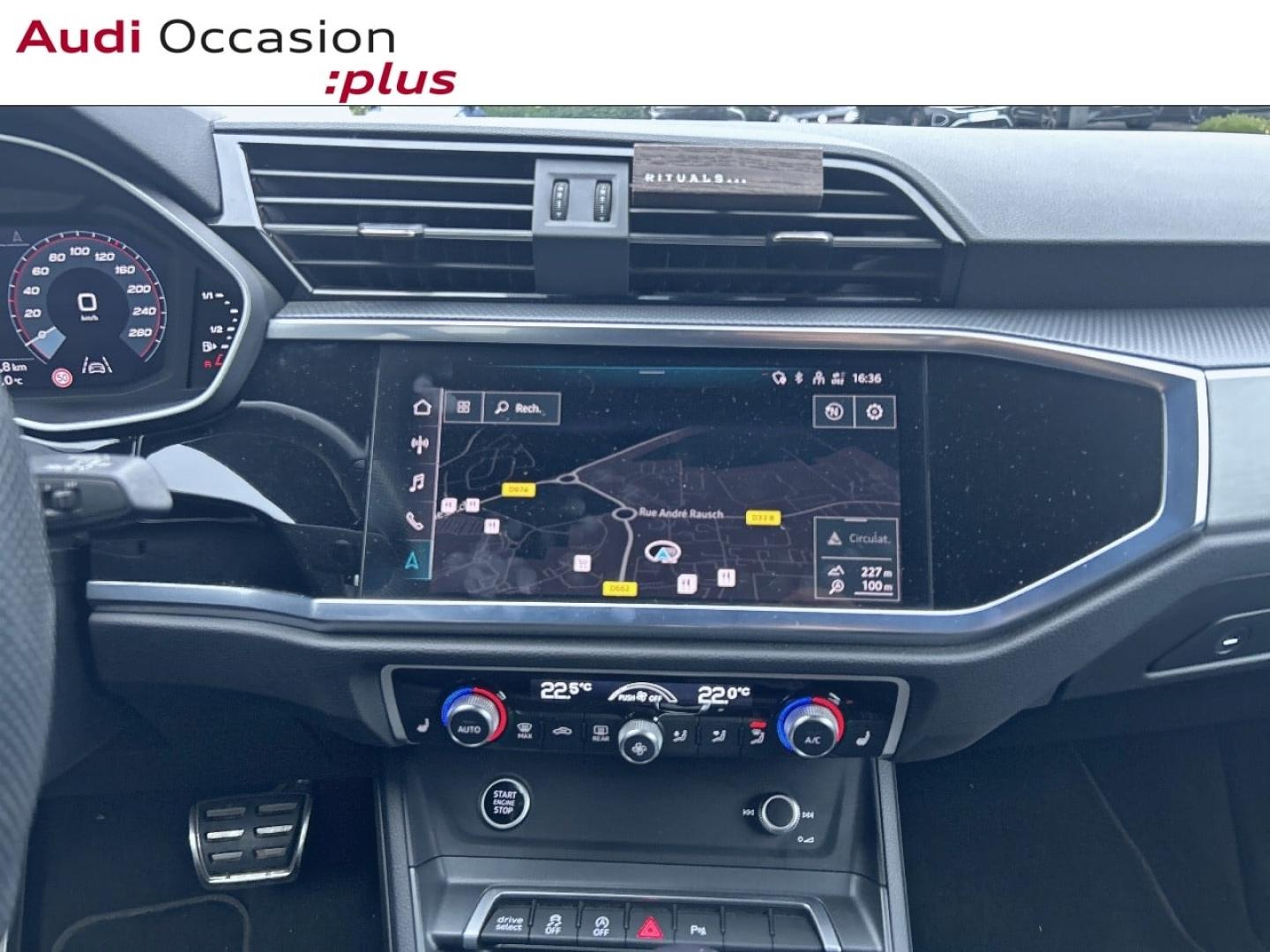 Voitures occasions Audi Q3 S line Sarreguemines