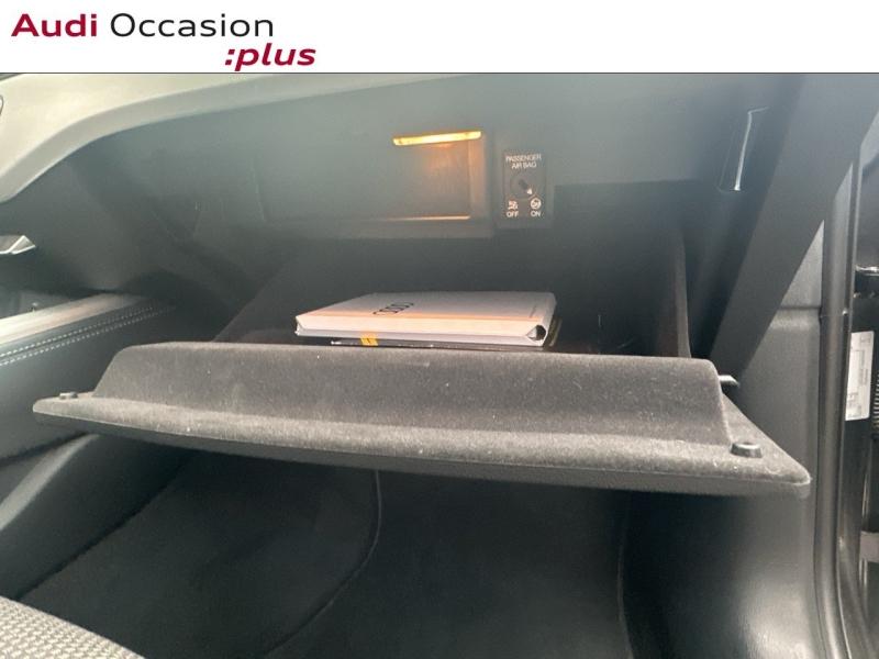 Voitures occasions Audi A4 Avant S line Lille