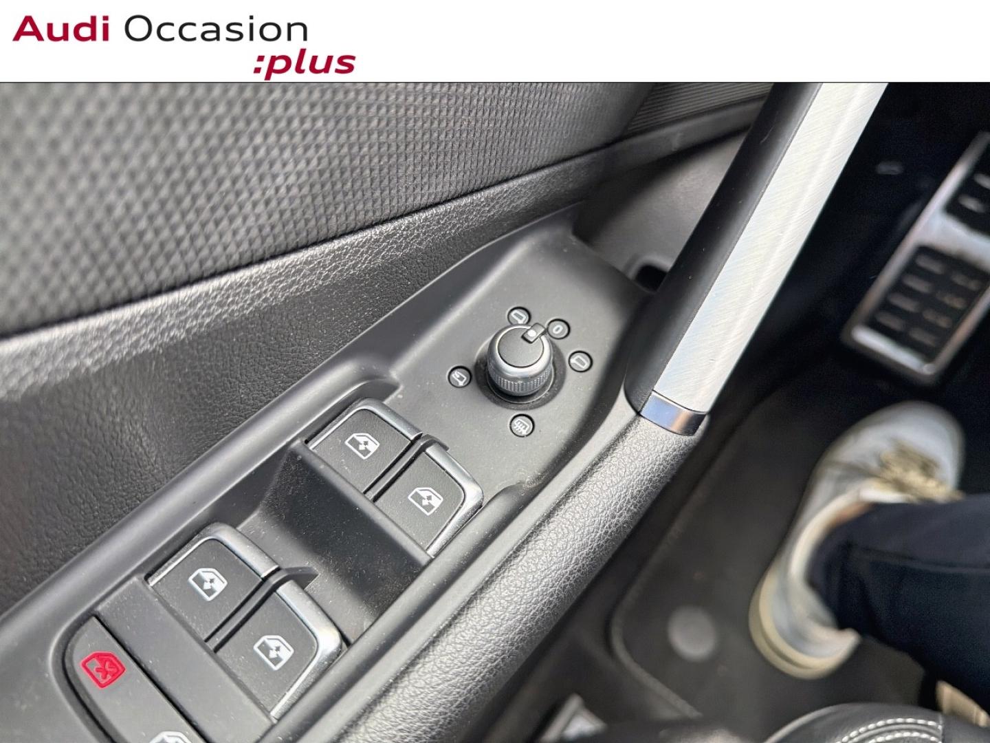 Voitures occasions Audi Q2 S line Lille