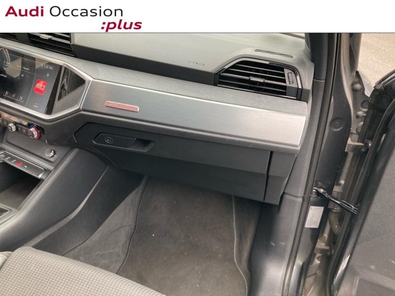 Voitures occasions Audi Q3 S line Lille