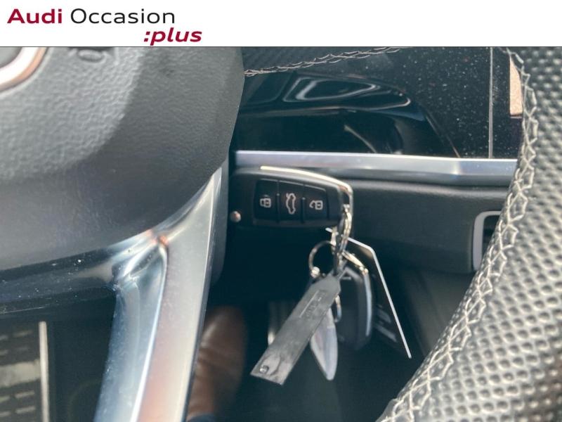 Voitures occasions Audi Q3 S line Lille