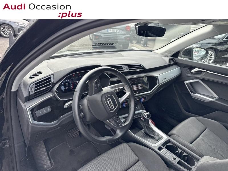 Voitures occasions Audi Q3 Design Lens